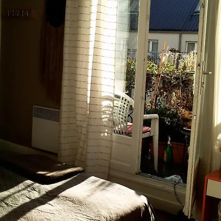 Domingorooms - Le Marais Couette-café *
